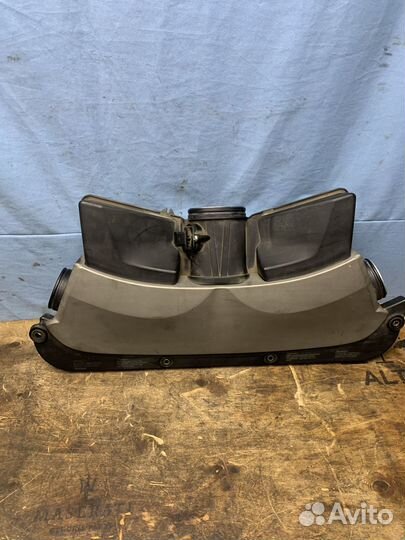 Воздухозаборник двигателя BMW E66 N62 N62B48B N62B