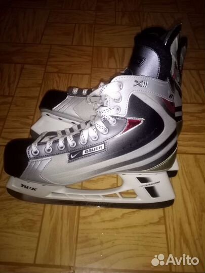 Хоккейные коньки bauer