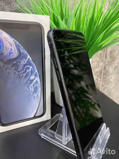 iPhone Xr, 128 ГБ