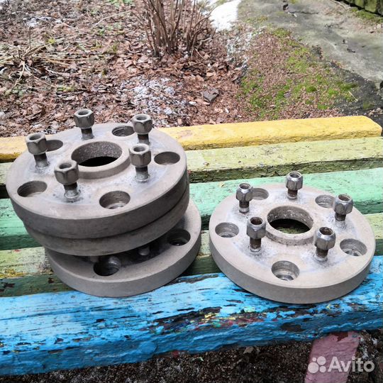 Диски,колёса на mercedes r 18