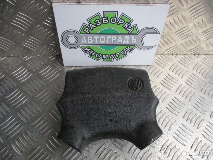 Подушка безопасности в руль Фольксваген Пассат Б4