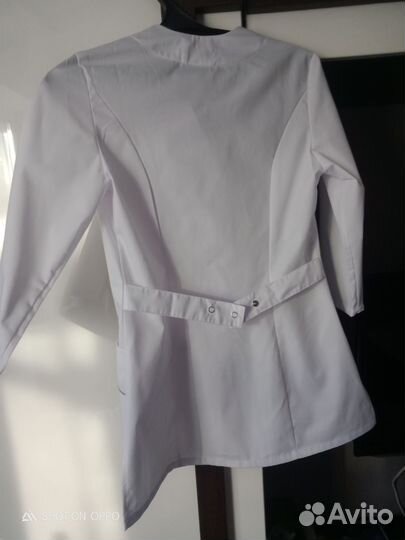 Медицинские халаты новые