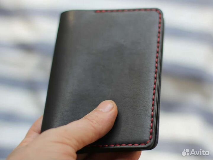 Обложка на паспорт кожаная