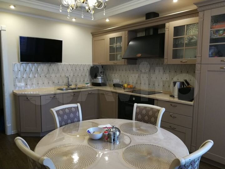 3-к. квартира, 81,9 м², 9/9 эт.