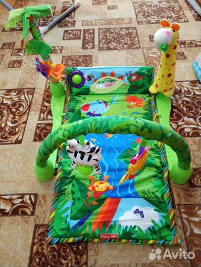 Развивающий коврик