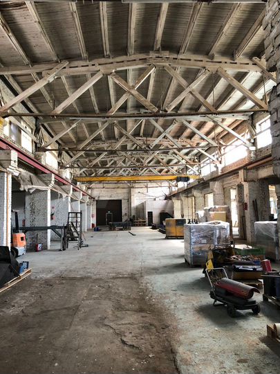 Здание, 1000 м²