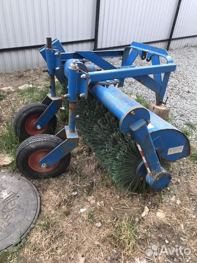 Щетка для трактора