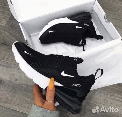 Кроссовки Nike Air max 270