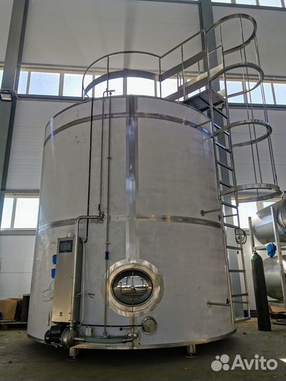 Молочный танк,термос для молока 3000л нержавеющий