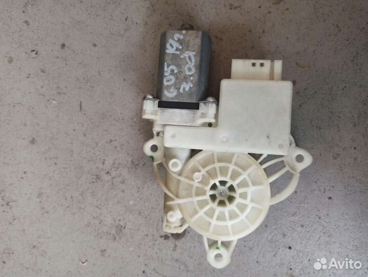 Привод стеклоподъемника BMW X5 G05