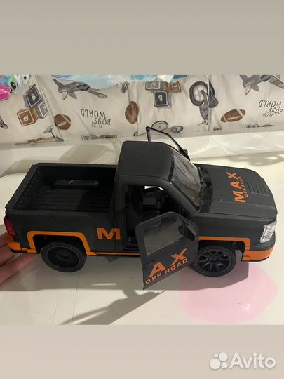 Машина на радиоуправлении