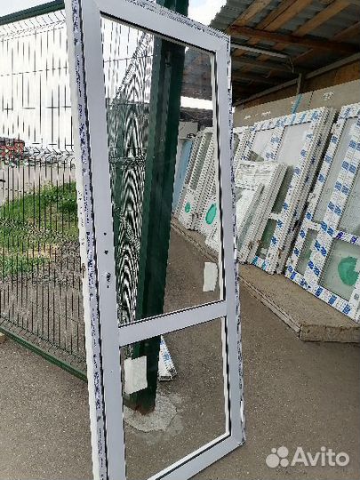 Алюминиевая дверь бу