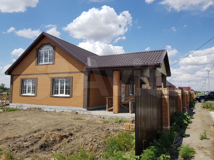 Дом 185 м² на участке 10 сот.