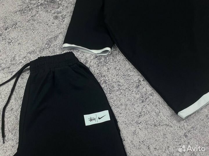 Костюм шорты и футболка Nike Stussy