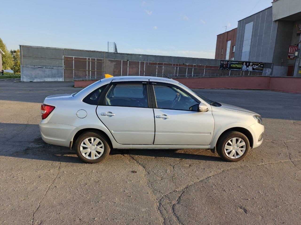 ВАЗ (LADA) Granta: фото владельца