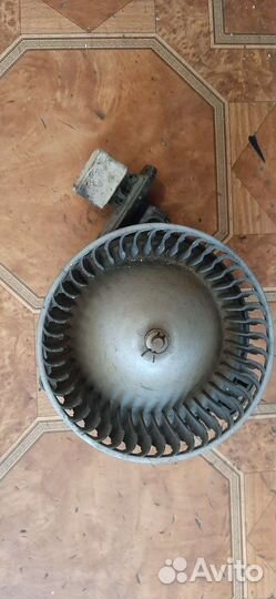 Мотор отопителя Mitsubishi lancer