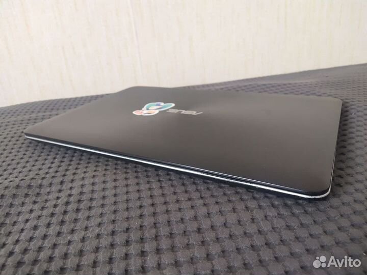 Ноутбук Asus X555LA