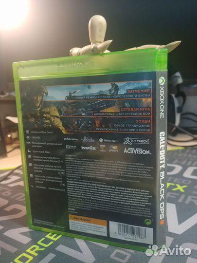 Диск на xbox one Call of duty black ops 4