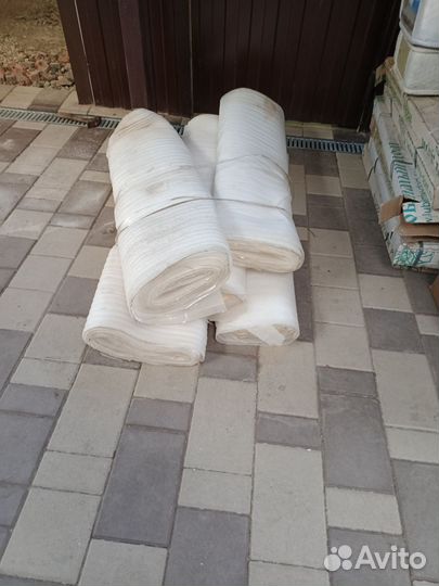 Подложка под ламинат б/у 3 мм