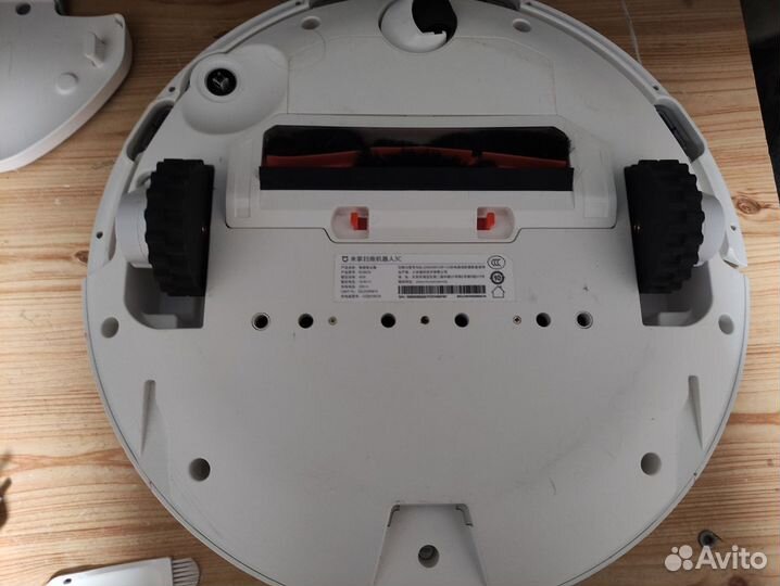 Робот пылесос Xiaomi Mijia Sweeping Vacuum Cleaner
