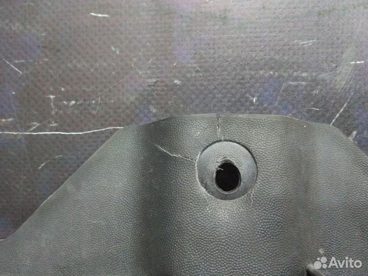 Диффузор радиатора Lincoln Navigator 5.4L dohc