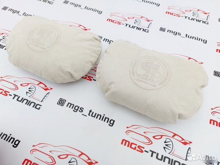 Подушки 2шт 30х22 AMG Affalterbach песочного цвета