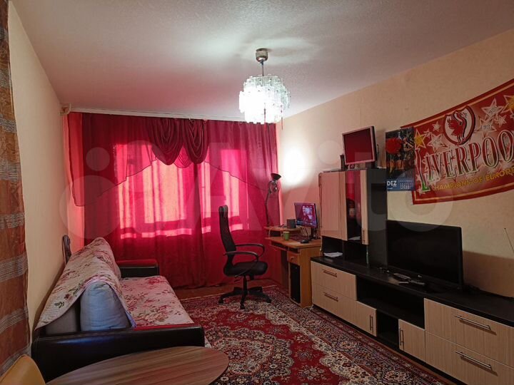 Комната 17 м² в 3-к., 8/9 эт.