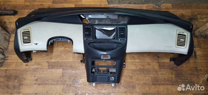 Торпедо Nissan Primera P12E