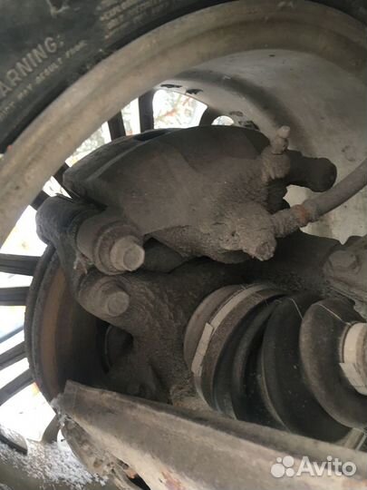 Суппорт передний правый левый Мазда 626 GD 1991