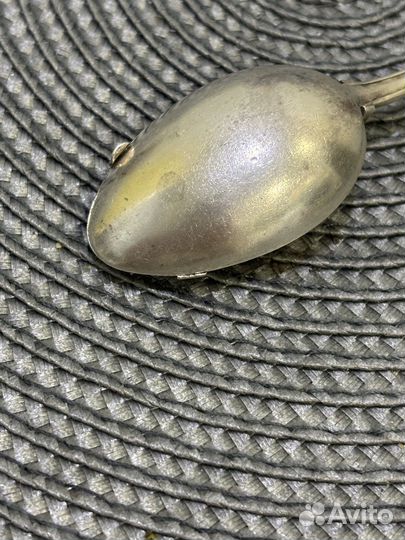 Серебряная чайная ложка сито