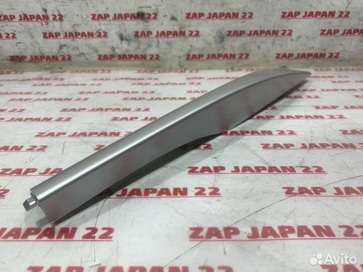 Крышка рейлинга передняя левая Lexus Rx450