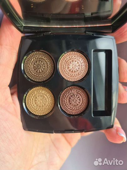 Тени для век chanel