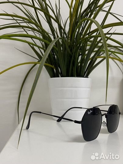 Солнцезащитные очки