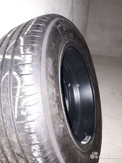 R15 Michelin Energy XM2 195/65, PCD 5x108 DIA 63.4