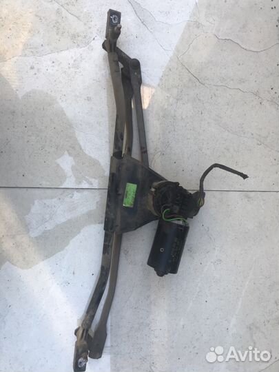 Вольво 440 Трапеция дворников