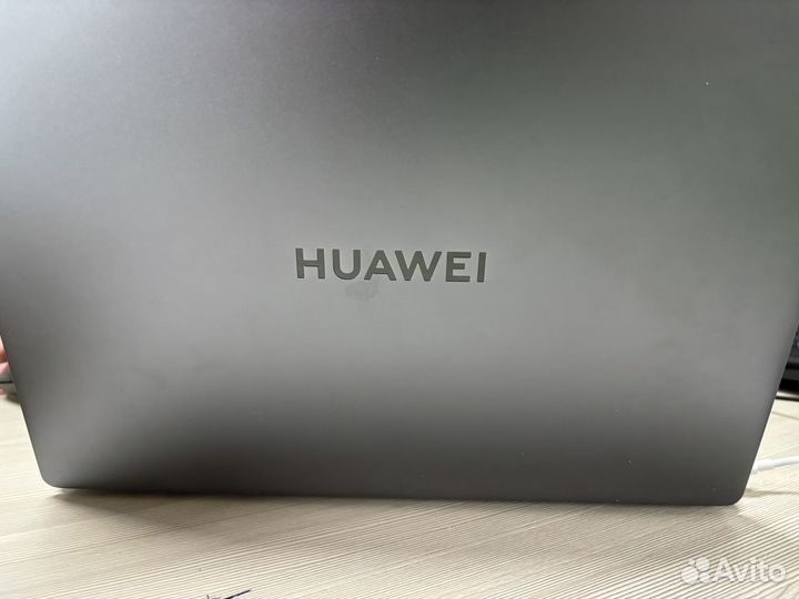 Ноутбук Huawei matebook d 14