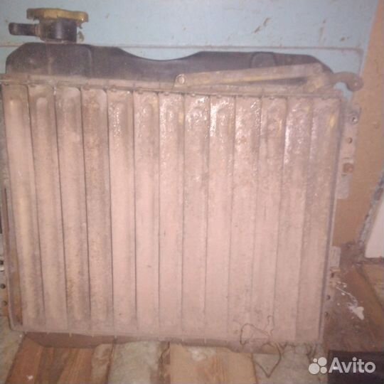 Радиатор охлаждения москвич 412 бу
