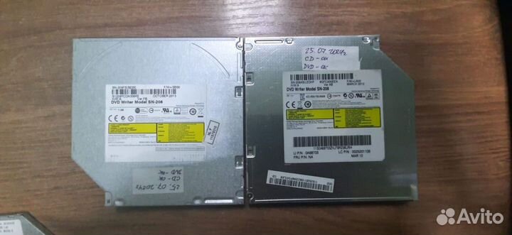 CD/DVD привод для ноутбука (SATA)