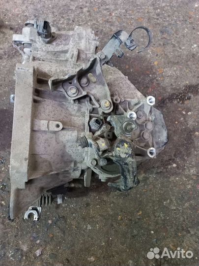 Коробка передач 5-ка Hyundai Solaris / Kia Rio 3