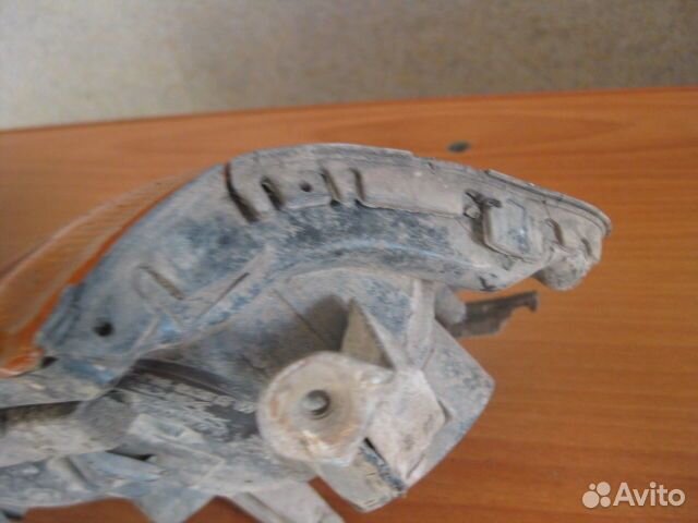 Указатель поворота правый Mitsubishi Pajero (1990