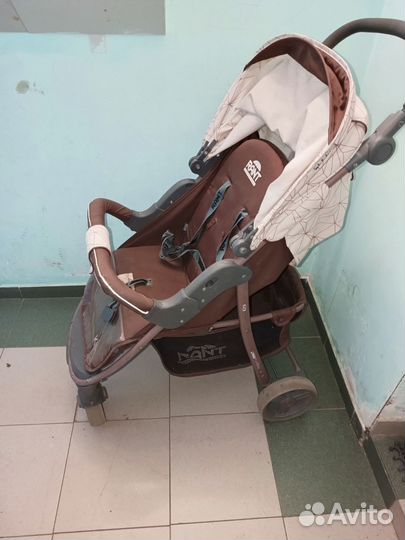 Прогулочная коляска rant