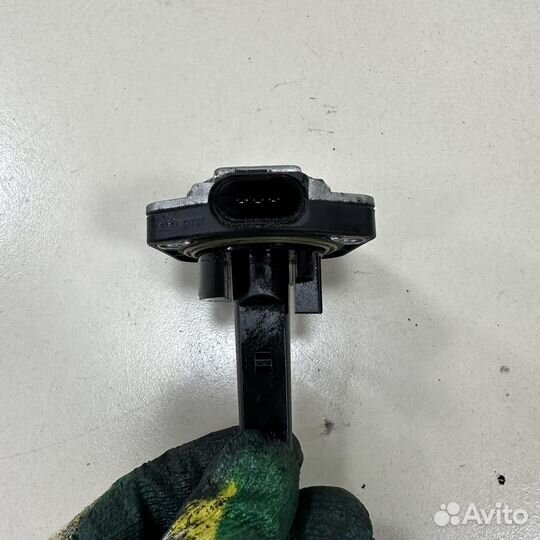 Датчик температуры и уровня масла VAG