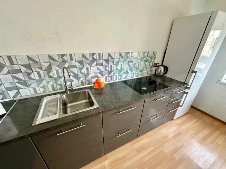 1-к. квартира, 51,8 м², 3/25 эт.