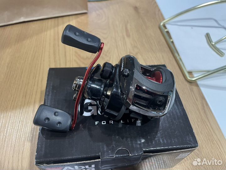Катушка Abu Garcia Black Max bmax2 (праворукая)