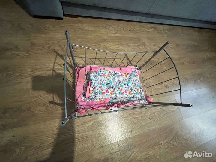 Кроватка игрушечная