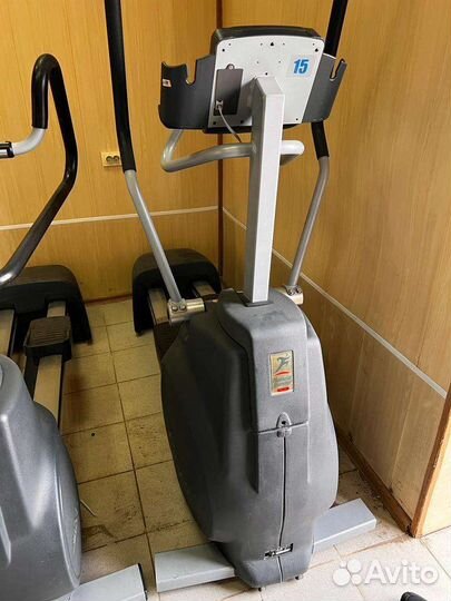 Эллиптический тренажер