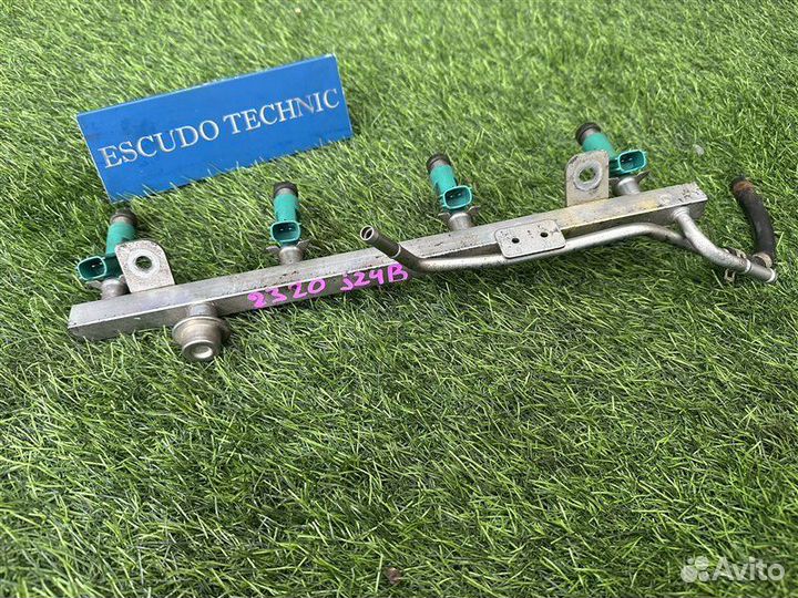 Топливная рейка с инжекторами Suzuki Escudo/Grand