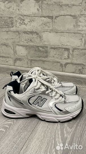 Новые Кроссовки женские new balance 530