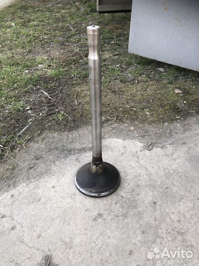 Клапан тепловоза