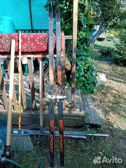 Лыжи деревянные СССР с креплениями 3 пары